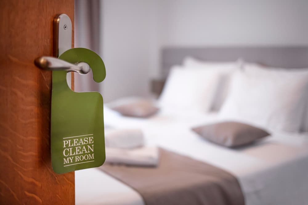 How Lint and Hair Impact Guest Perception